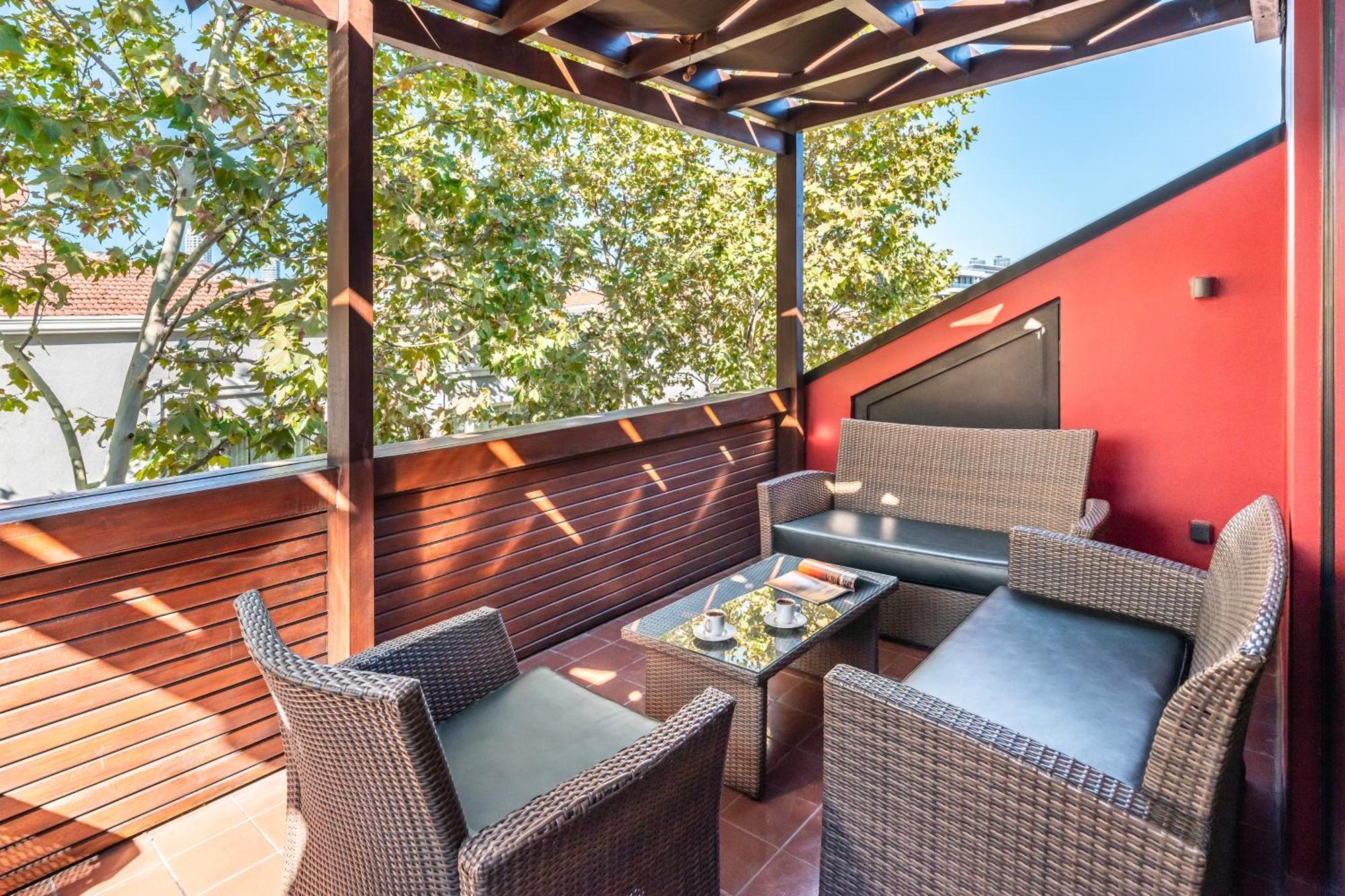 Deger 16 Residences
